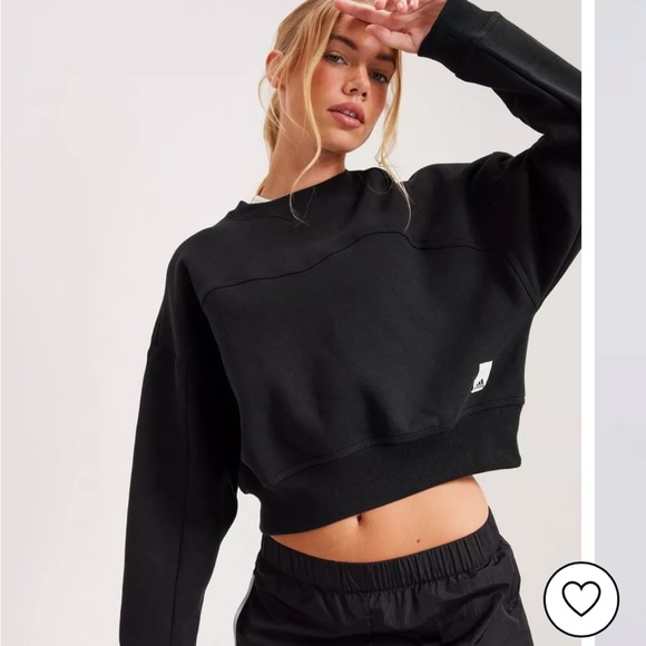 adidas Tops - NWT!!  Adidas crop black sweatshirt, women’s size XL